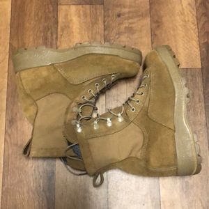 US Military Combat Boots Vibram 5w